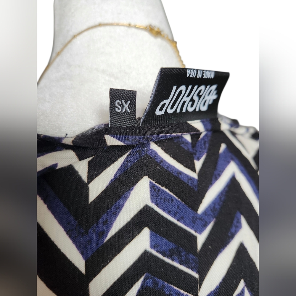 #BISHOP Black White Blue Chevron Print T-Shirt Dress Size XS Made in USA - Picture 5 of 5